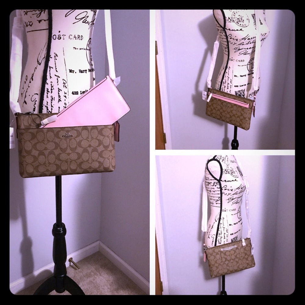 Coach East/West crossbody with popout pouch